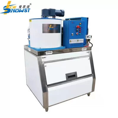 Mesin es serpihan air tawar berdiri sendiri dengan kecepatan pembuatan es 12-17 menit dan pendinginan udara kondensasi